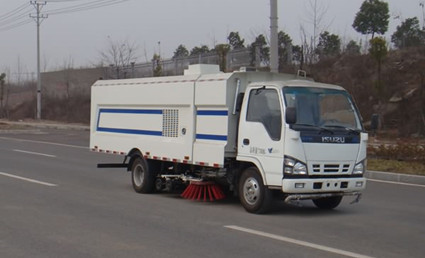 JDF5070TXSQ5型洗掃車.jpg